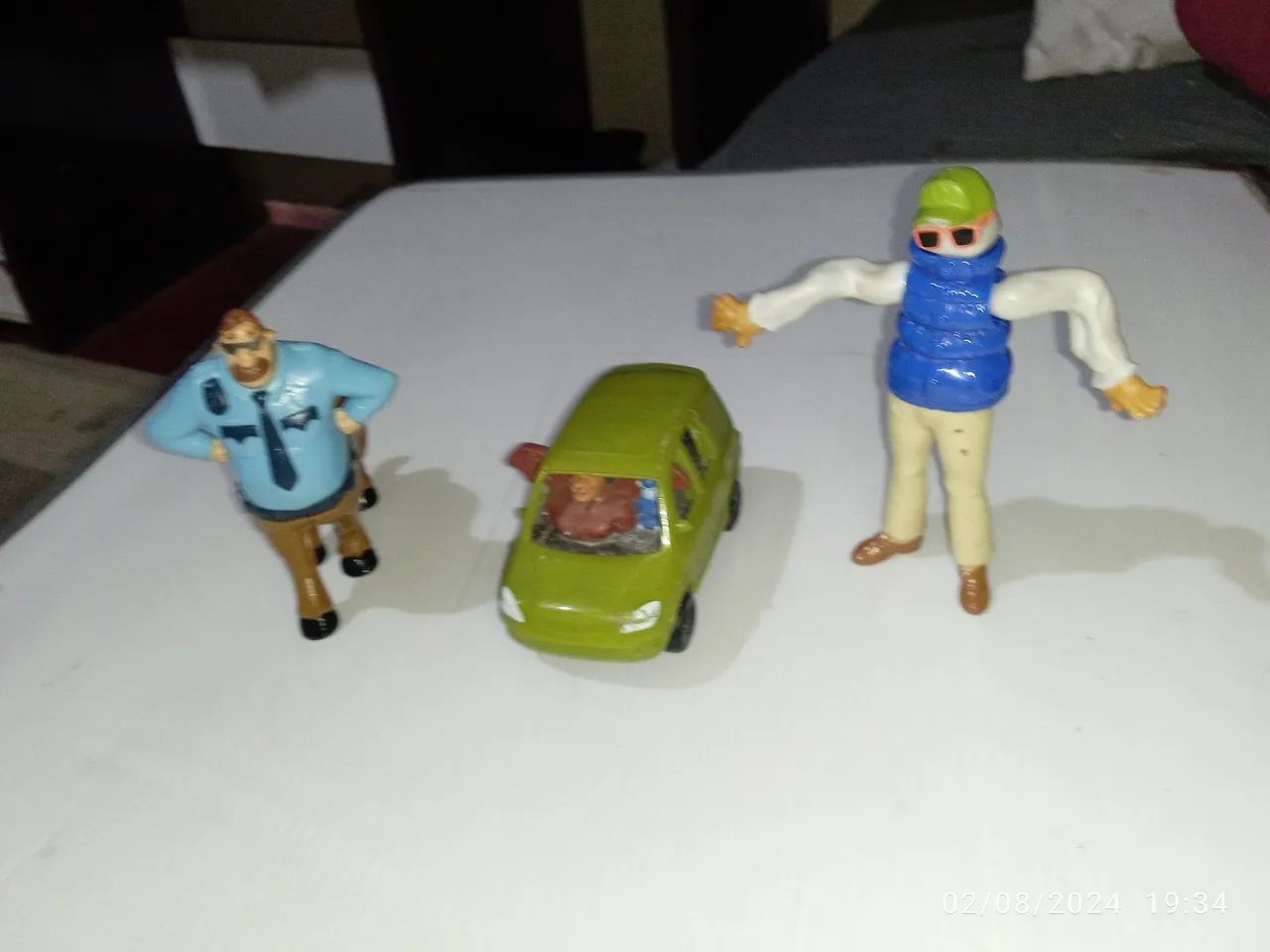 Personagens de Dois Irmãos. Kit com três peças. - Foto 2