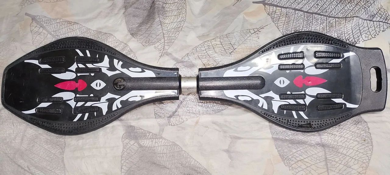 Skate board