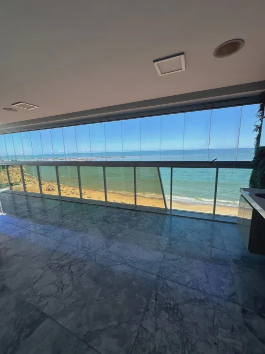 Apartamento 4 Quartos Frentemar na Praia da Costa. +