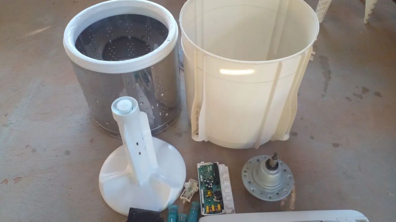 Máquina de Lavar e seca Electrolux lst12, 4 máquina pra desmonte!!! "peças" - Foto 4