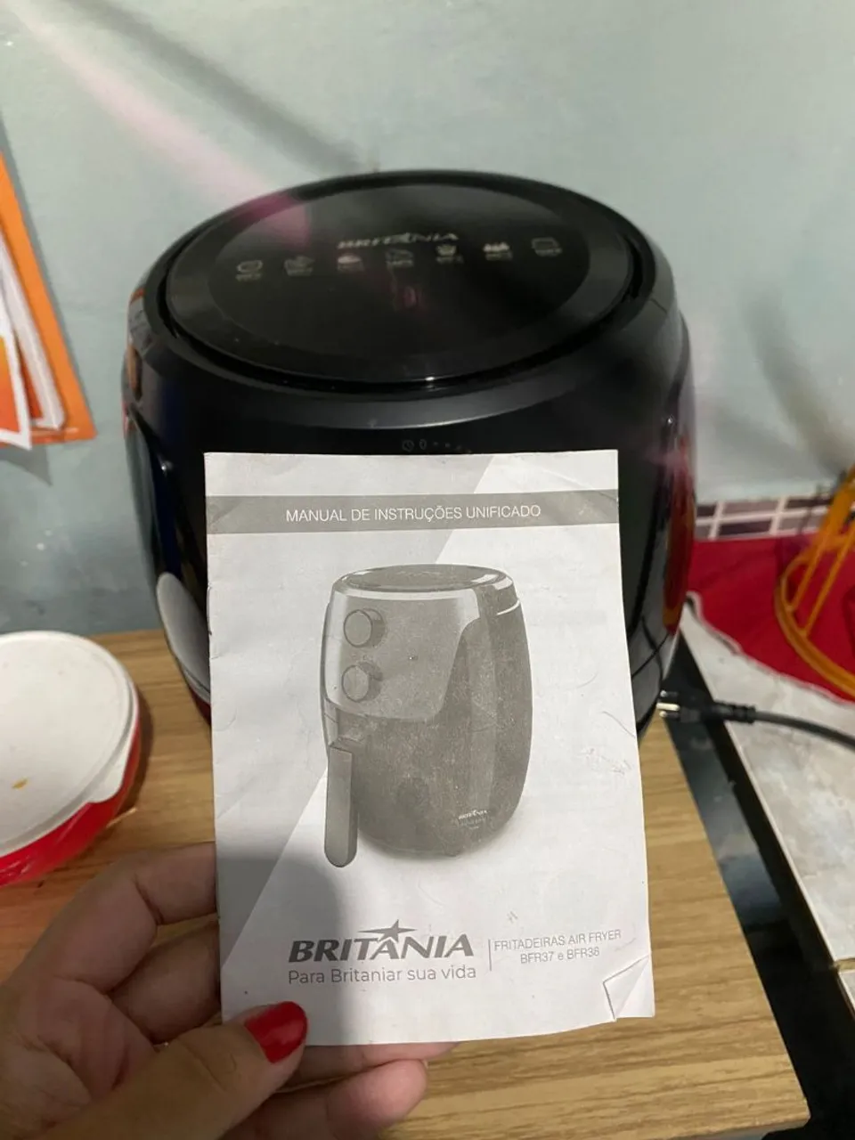 Fritadeira Air Fryer Britânia BFR37 4,2L