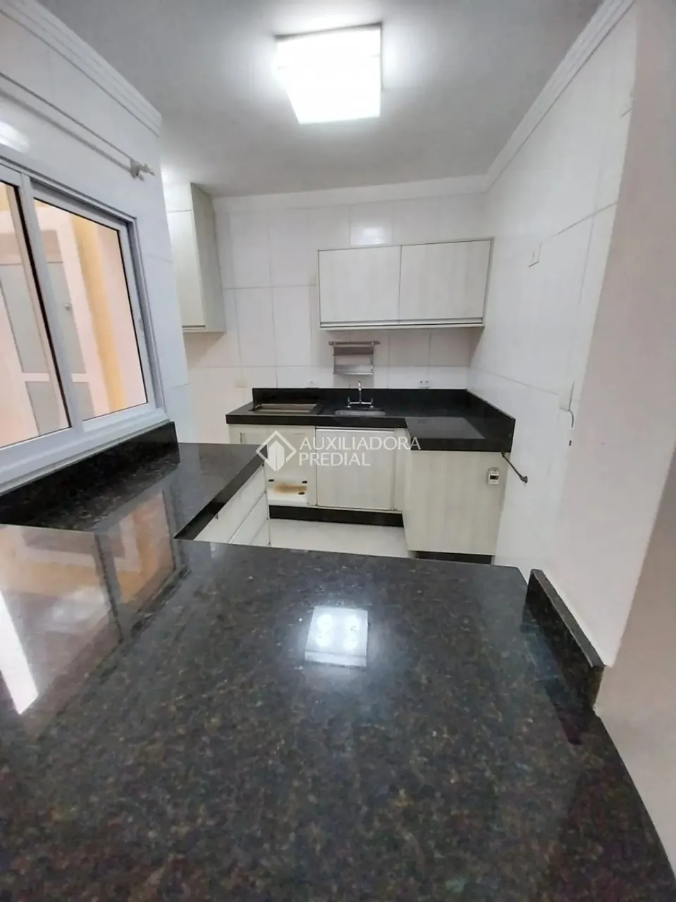 Apartamento Baixo Custo 3 Dorm.- 2 Vagas - Bairro Campestre