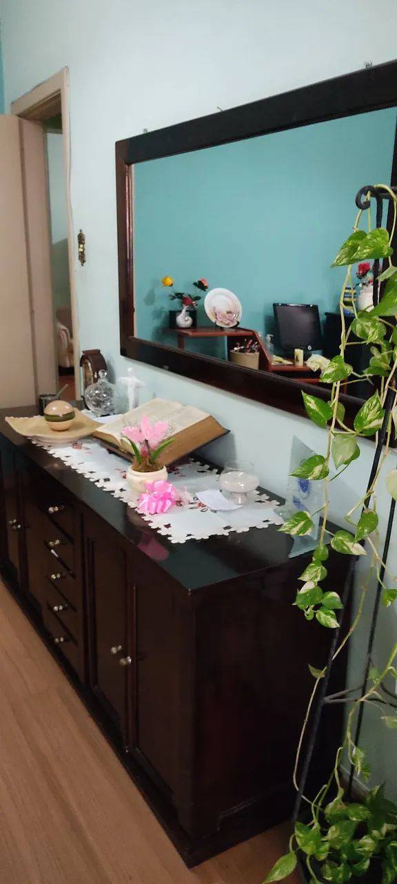 CONJUNTO MESA E CADEIRAS E MÓVEIS  - Foto 4