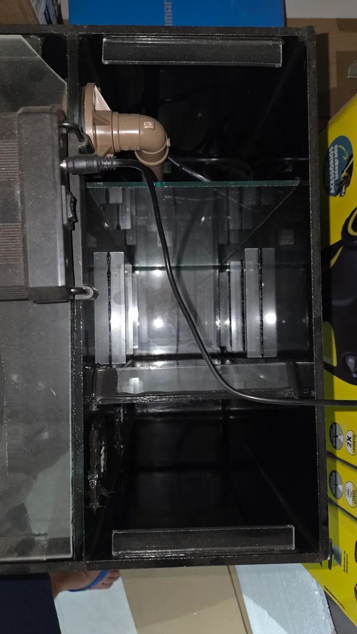 Aquario 100 litros com sump lateral  - Foto 2