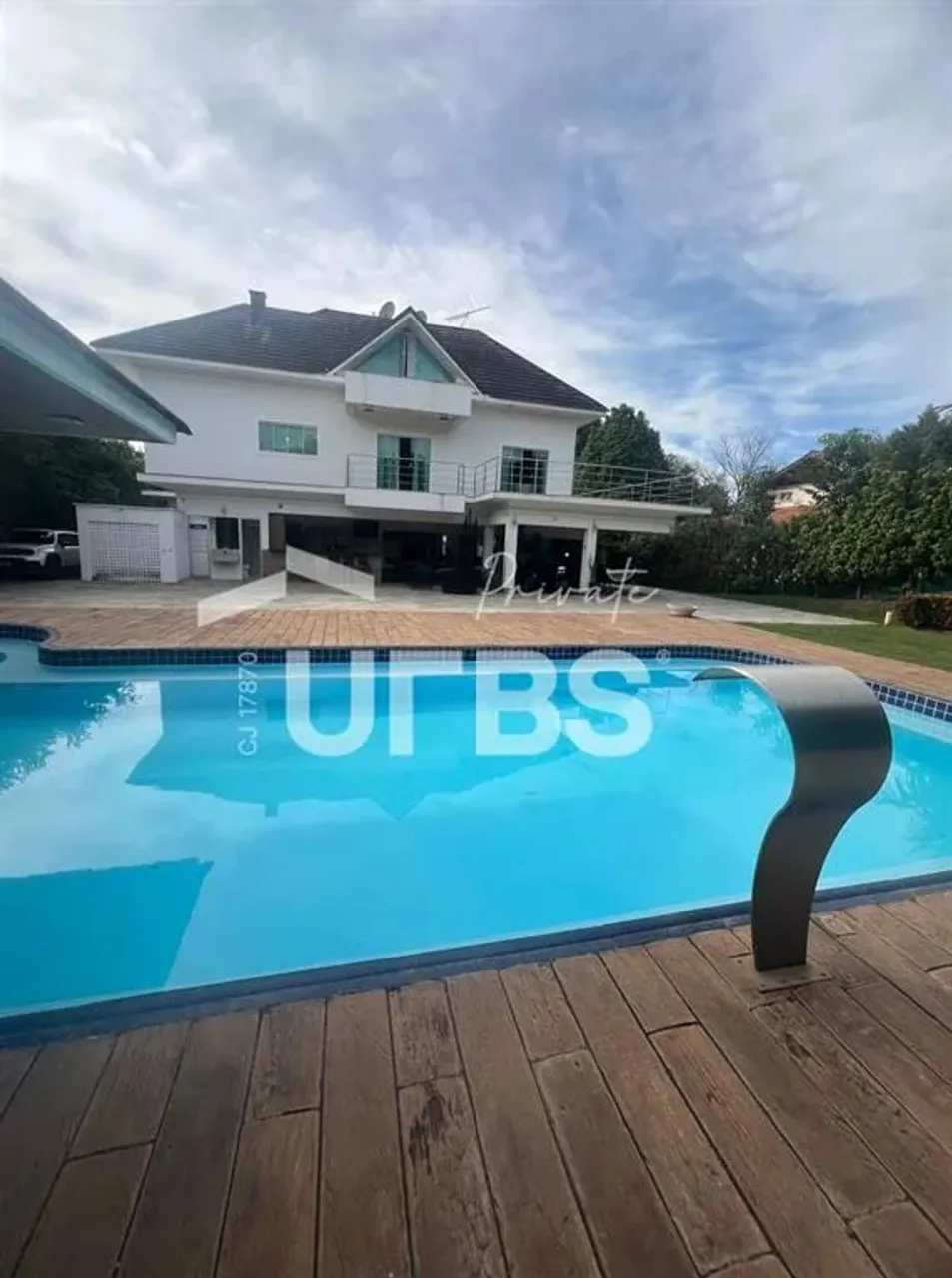 Aldeia do Vale - Casa de Condomínio 4 quartos, sendo 4 suítes