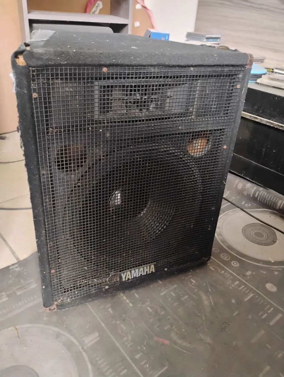 Par de caixas de som Yamaha passiva 15 polegadas  - Foto 3