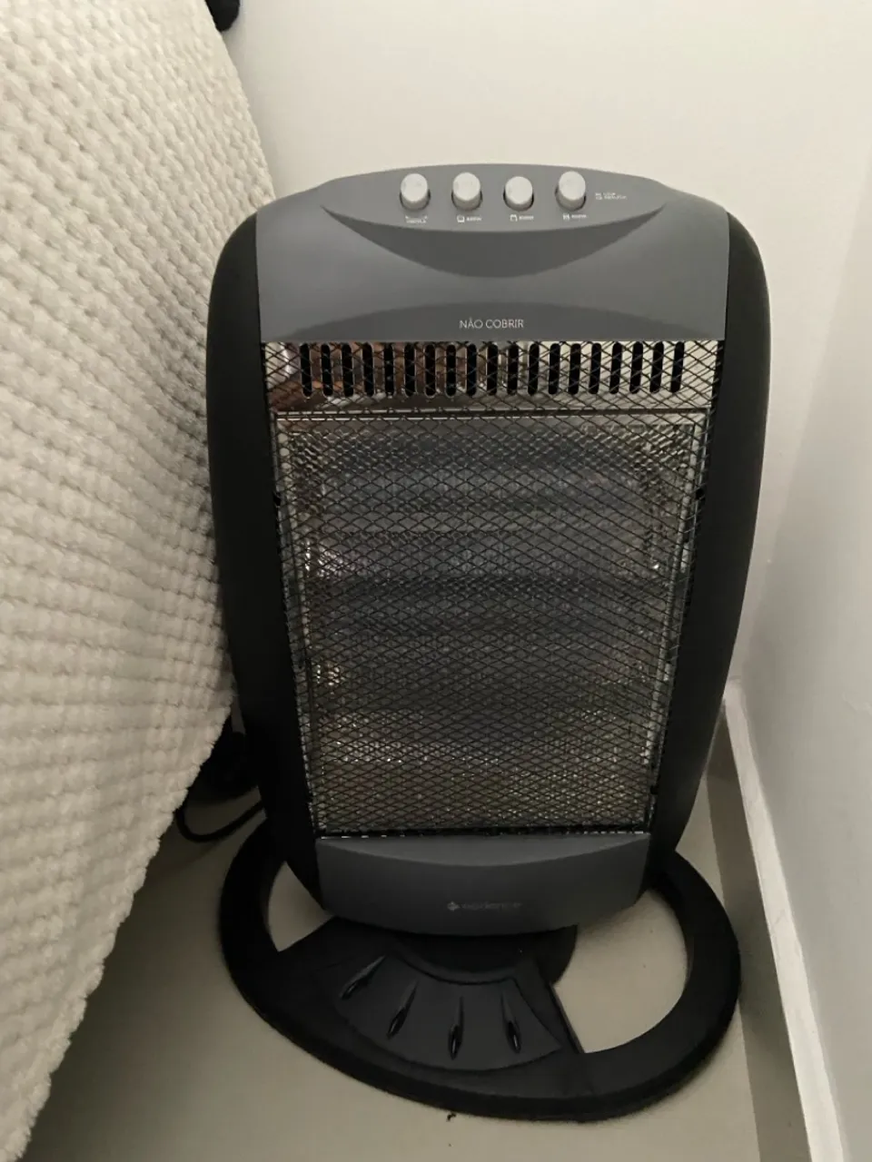 Aquecedor Elétrico Portátil