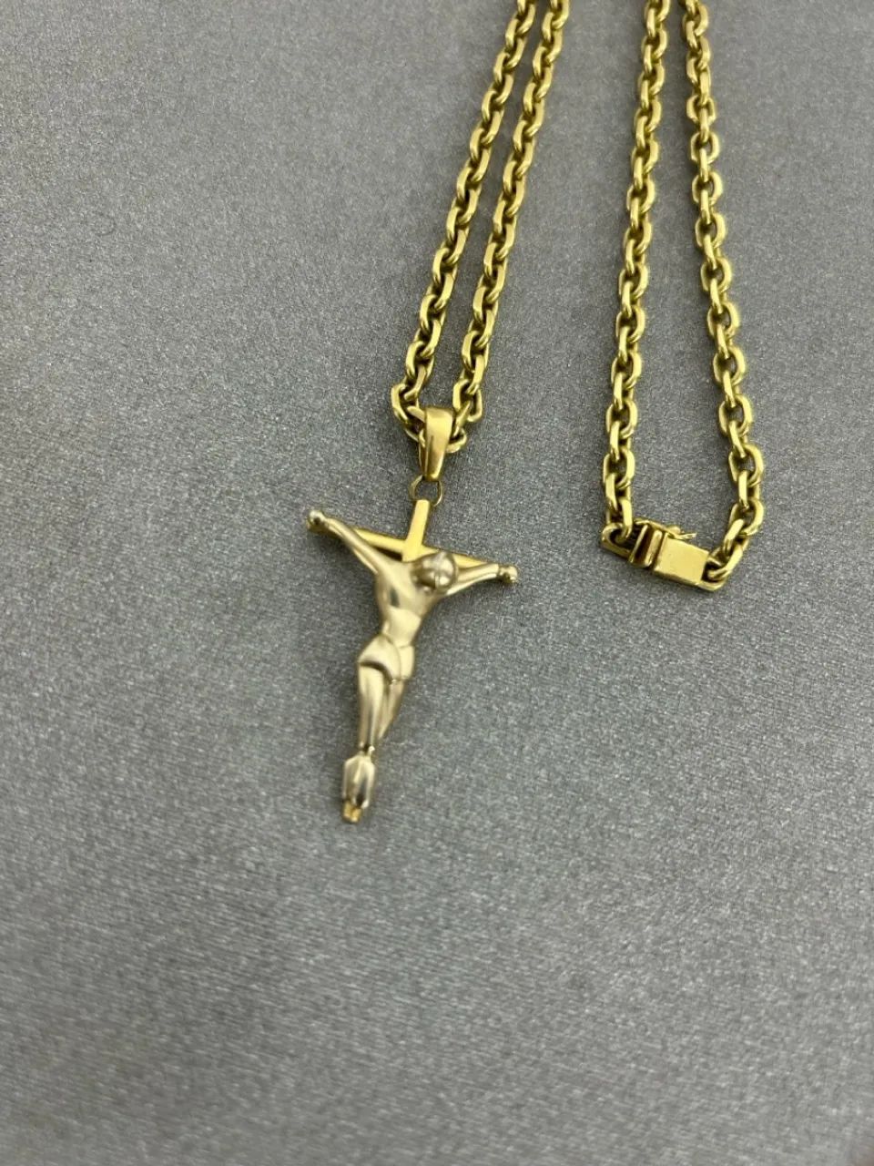 Colar Cruz Crucifixo Dourado em ouro maciço! - Foto 3