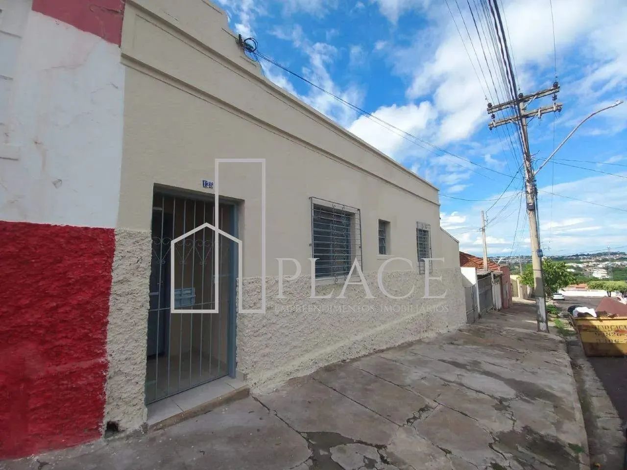 CASA PROXIMO AO CENTRO