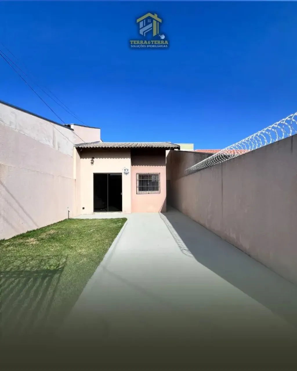 Casa para Locação em Telêmaco Borba, Monte Sinai, 2 dormitórios, 1 banheiro