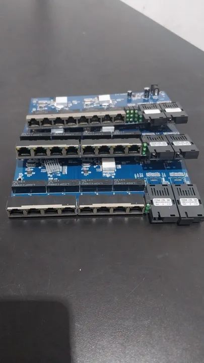 Switch de Rede Gigabit 8 Portas