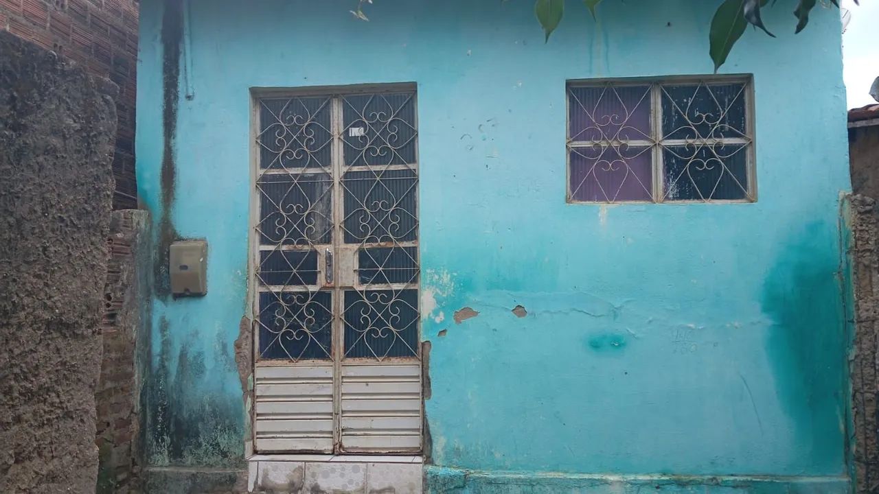 Vende-se casa 