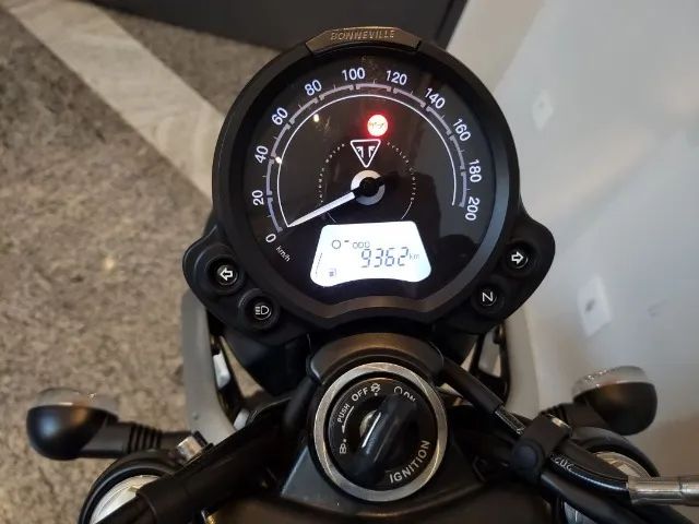 TRIUMPH SPEED TWIN 900 - Foto 3