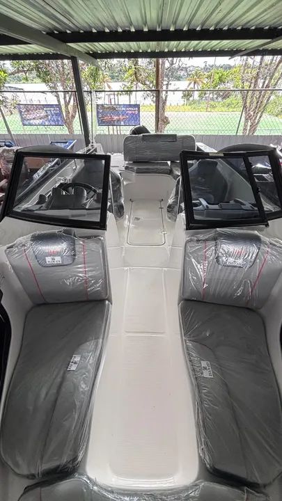 48X NO BOLETO Lancha Focker 21 Pés com motor YAMAHA 115 FINANCIADO - Foto 7