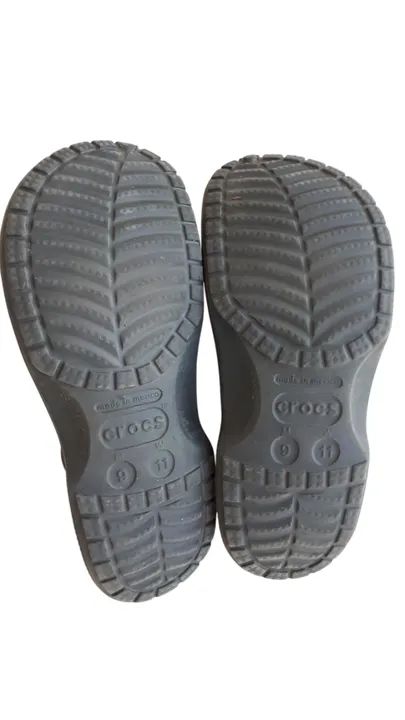 Crocs Preta Importada - Foto 3