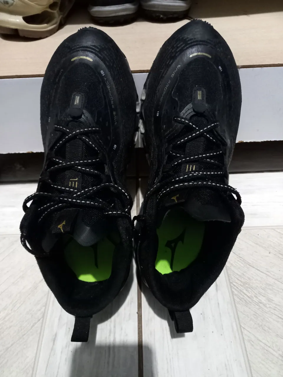 Tênis Mizuno Wave Prophecy 13 - Preto