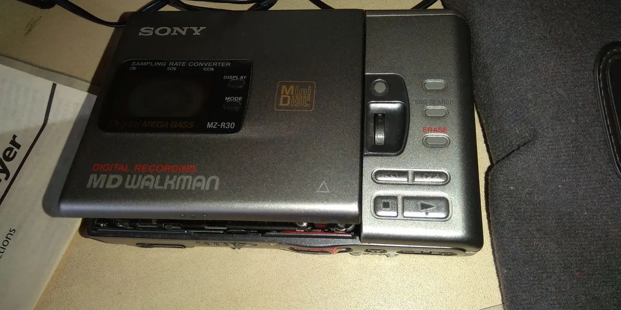 Mini Disc REC e Player Sony MD Walkman MZ-R30 - Aparelhos de Som