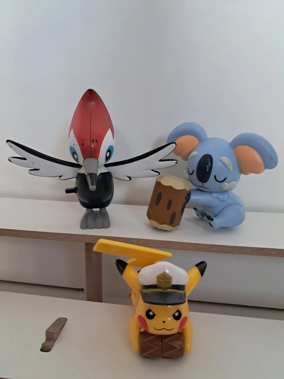 Lote miniaturas colecionáveis Pokemon 