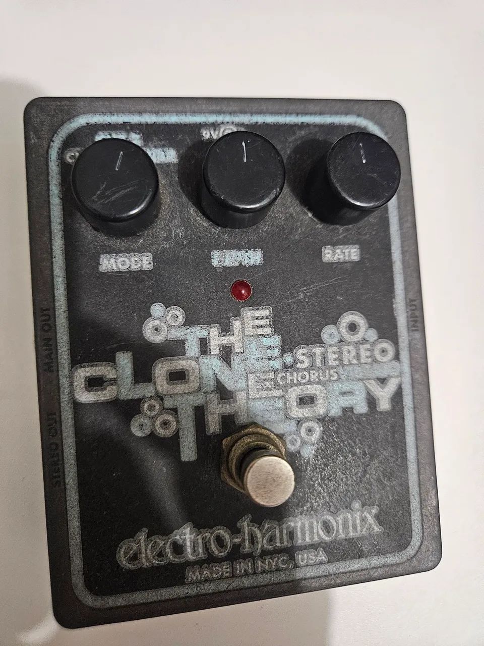 Pedal Electro-Harmonix The Clone Theory - Foto 2