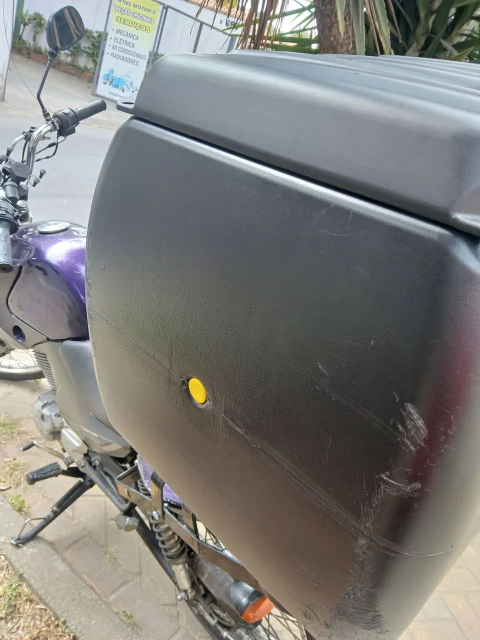 Baú 100l com suporte da factor 2012 - Foto 2