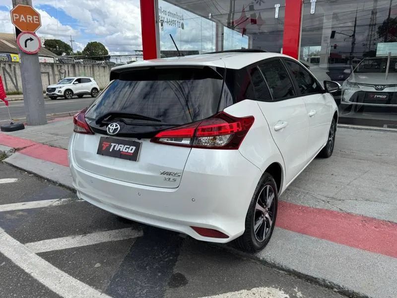 TOYOTA YARIS HA XLS15CNT 2022 - Foto 5