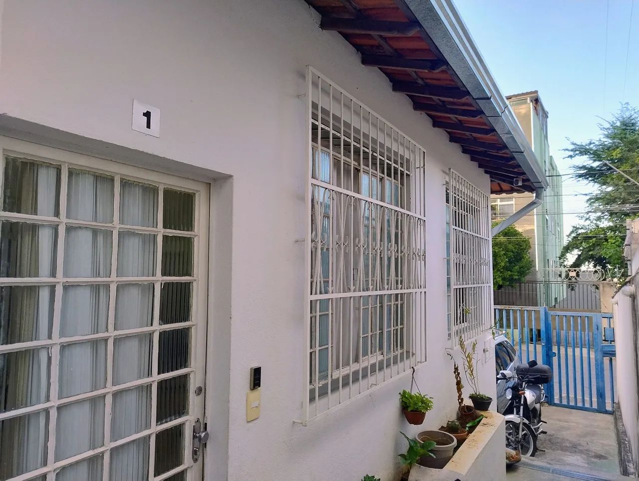 *OPORTUNIDADE* Vendo Linda Casa Geminada de 2 quartos