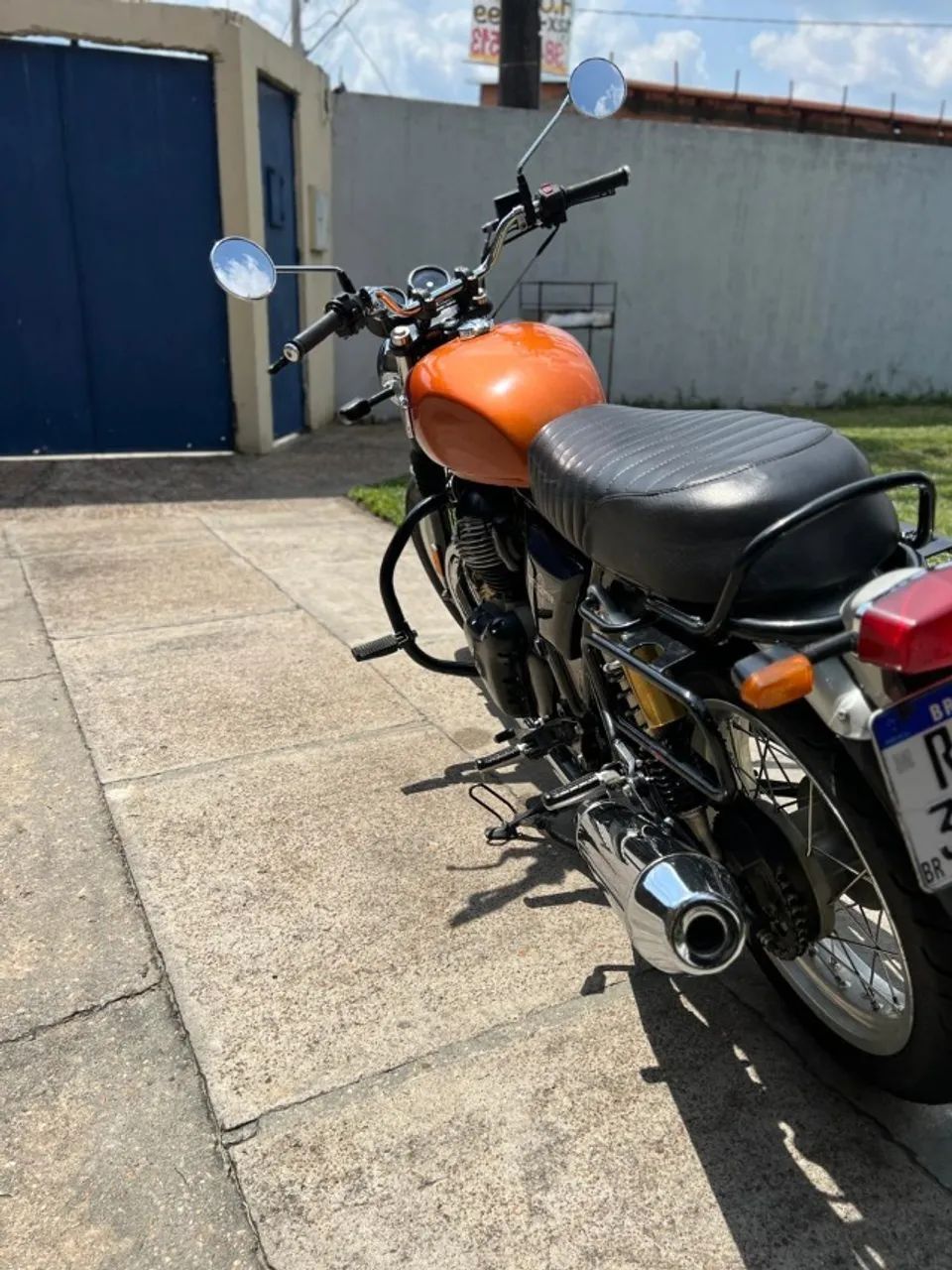 Interceptor 650 Royal Enfield  - Foto 3
