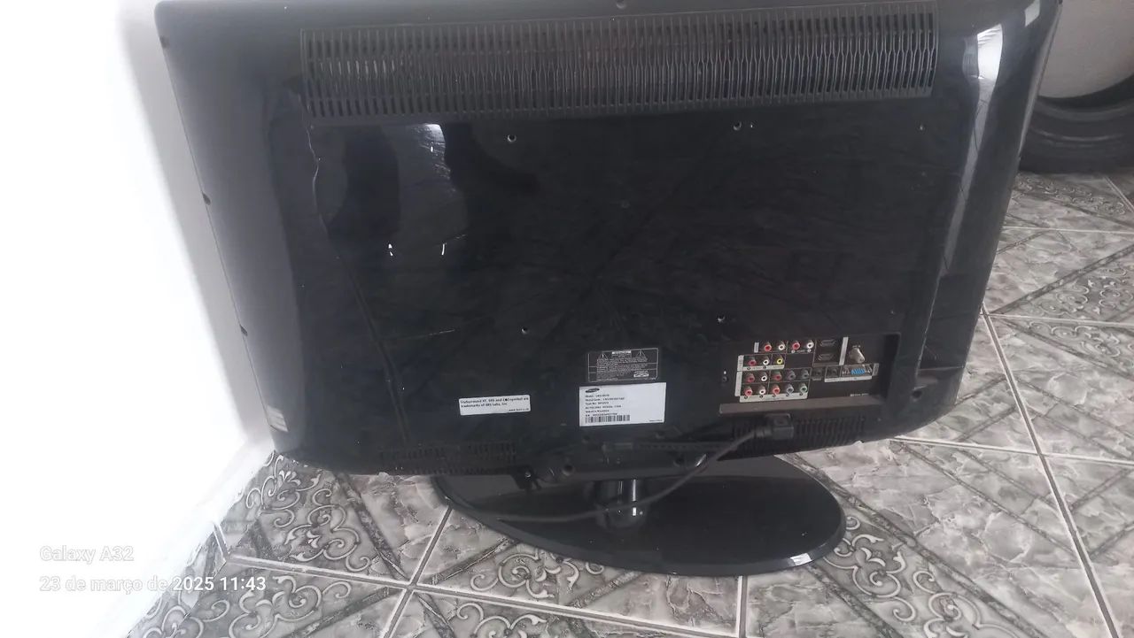 TV LCD Samsung 32 polegadas