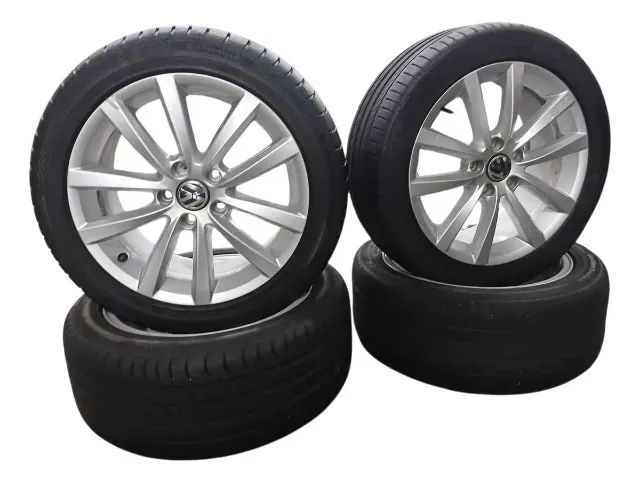 Jogo De Roda C/ Pneu 235/45/17 Volkswagen Passat 2.0 2011 - Foto 4