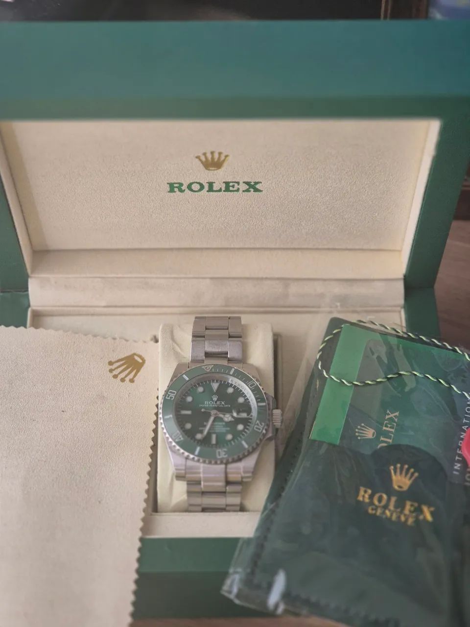 Relógio Rolex Submariner Verde