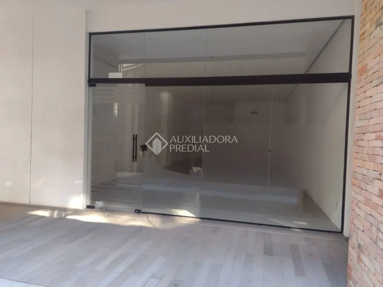 SALA COMERCIAL LOCAÇÃO EM CANELA - Foto 2