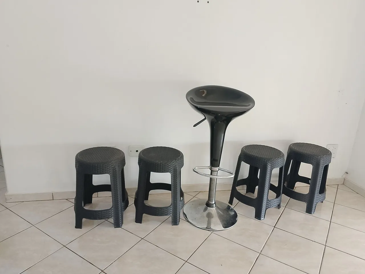 Conjunto de Banquetas e Banqueta Giratória