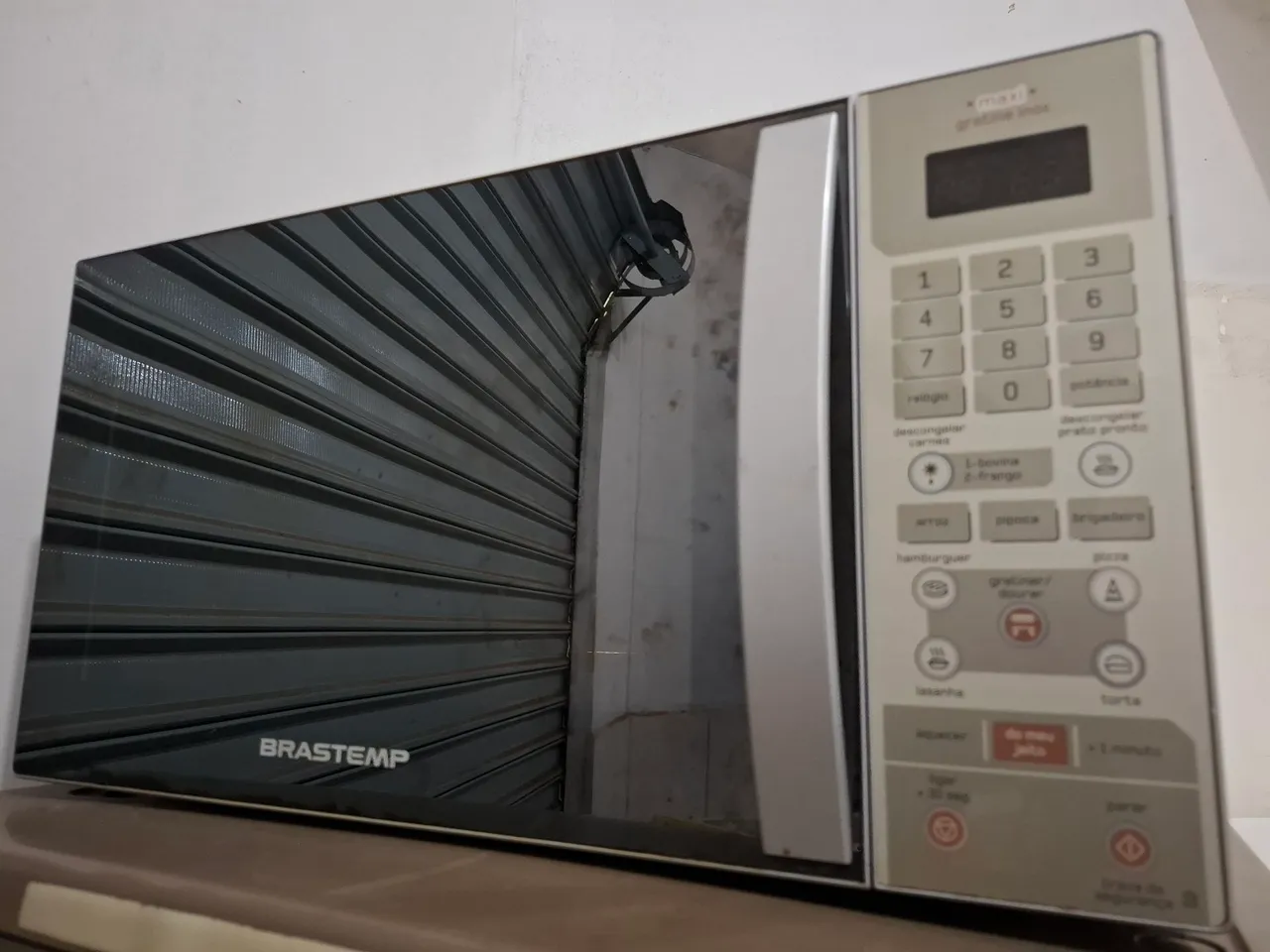 Micro-ondas inox Brastemp