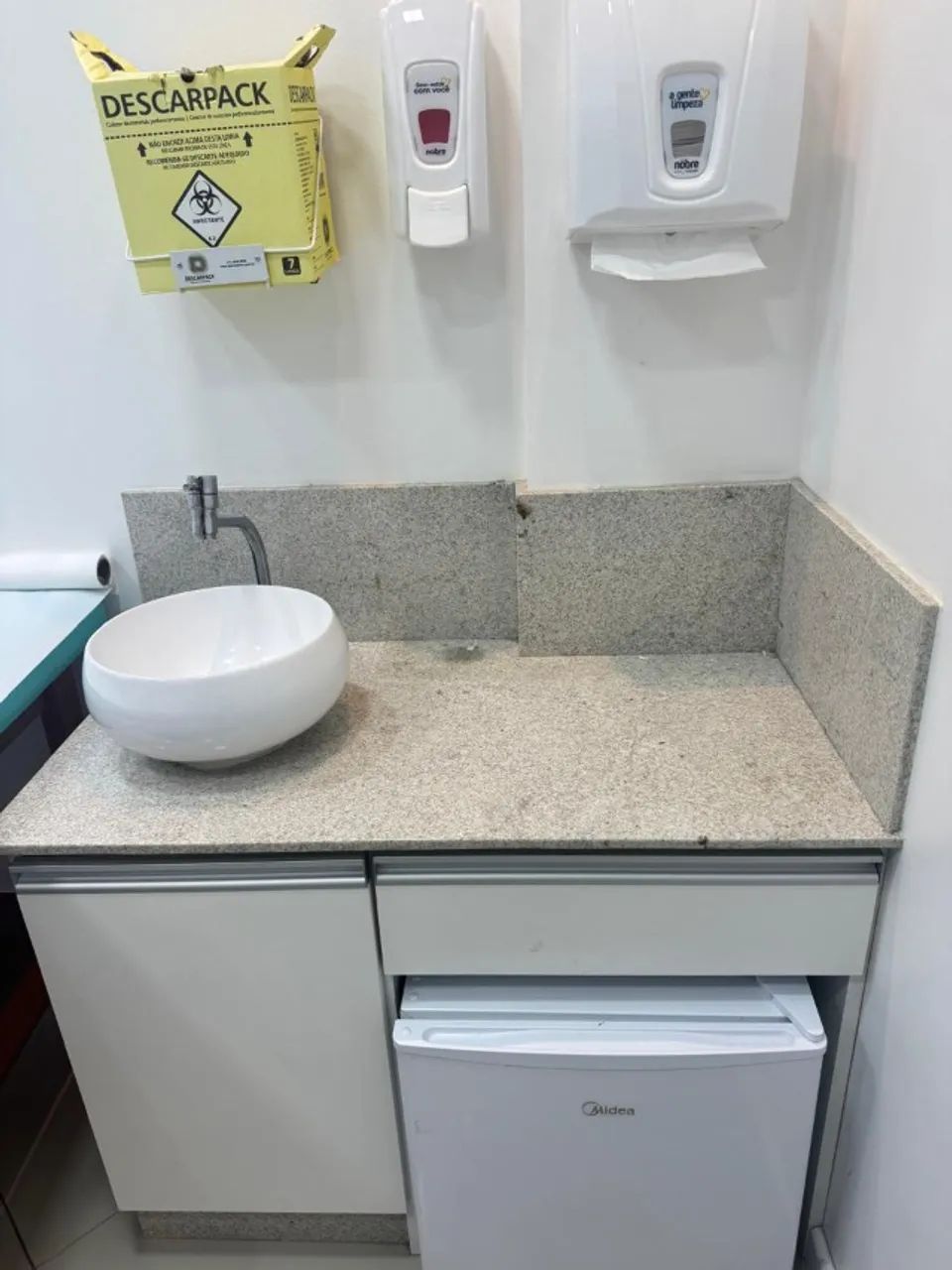 02 Pias com Balcão de Granito - 850 Cada - Foto 3