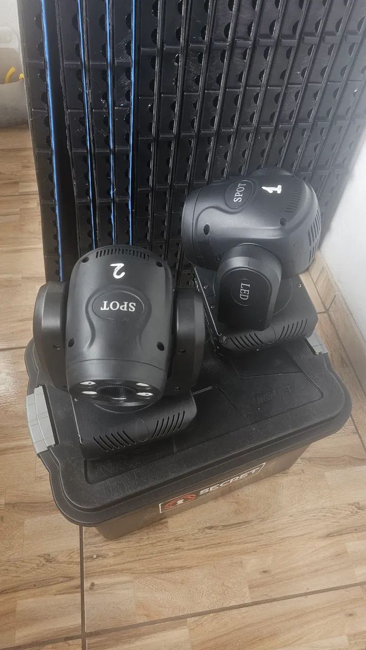 Kit de 2 Moving Head 2em1 Spot 60w Prisma 3 Faces+ Wash 6 Leds 12w 110/220v. - Foto 3