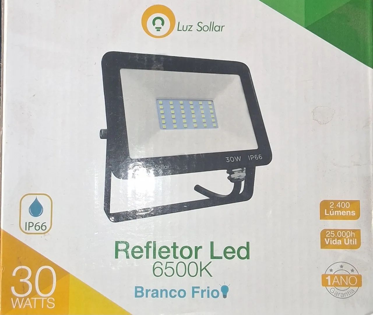 4 unidades de Refletor de led 30 watts por R$ 100 reais 