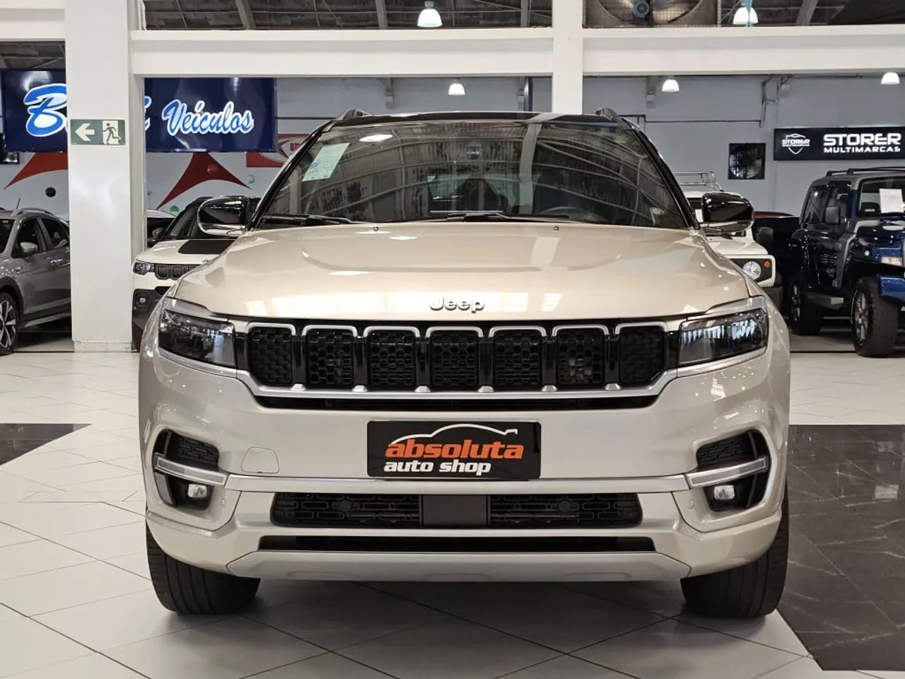 JEEP COMMANDER Overland TD380 2.0 4x4 Die. Aut. - Foto 2