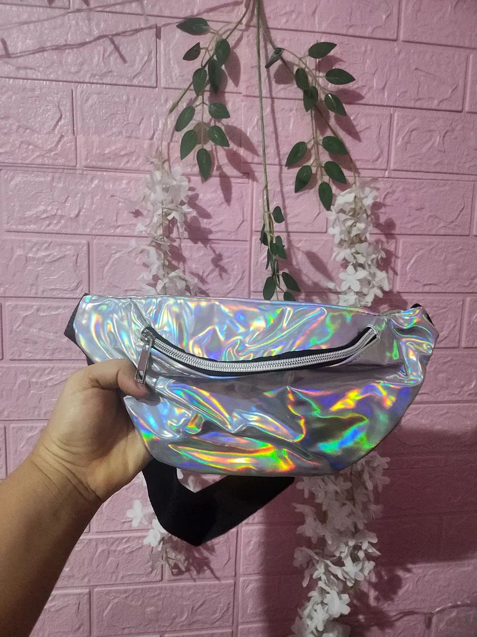 Pochete feminina  prata