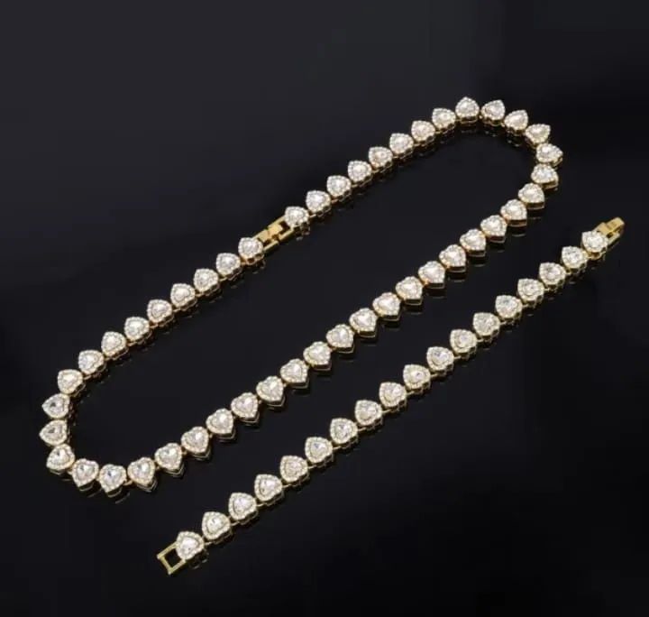CONJUNTO RIVIERA CORAÇÃO EM SWAROVSKI  - Foto 2