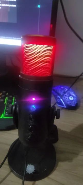Microfone Gamer RGB - Novo