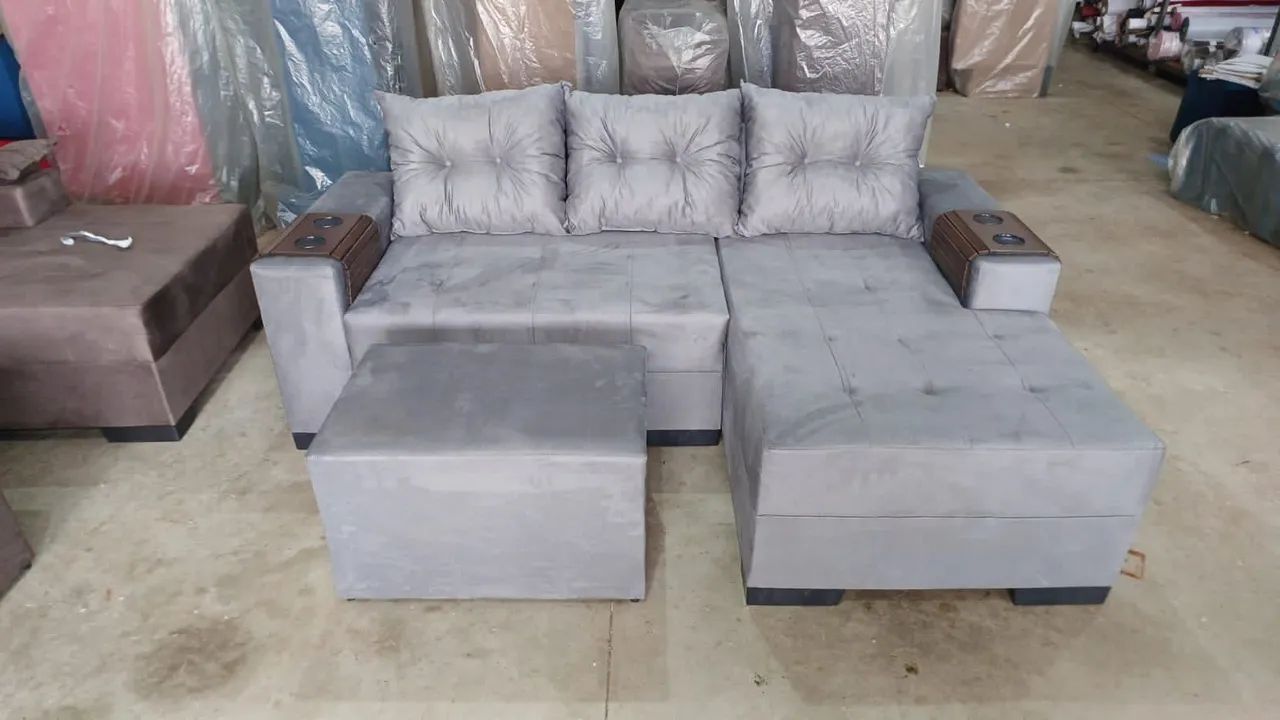 SOFÁ 3 LUGARES CINZA CLARO 2.0X1.40 À PRONTA ENTREGA---001