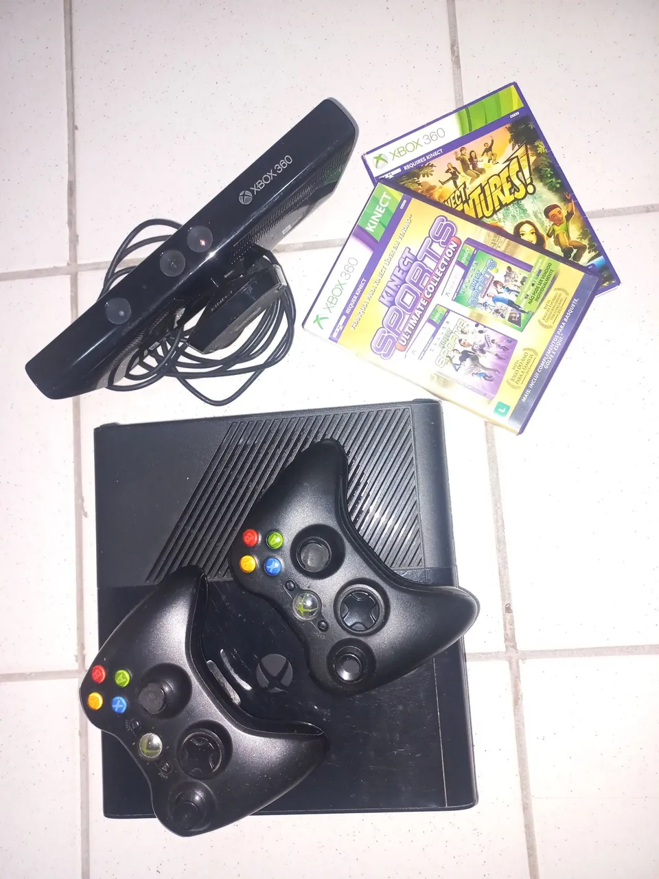 Xbox 360 com Kinect e Jogos
