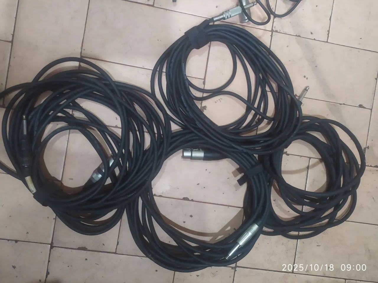 Cabos para ligações de aparelhos de audio . - Foto 2