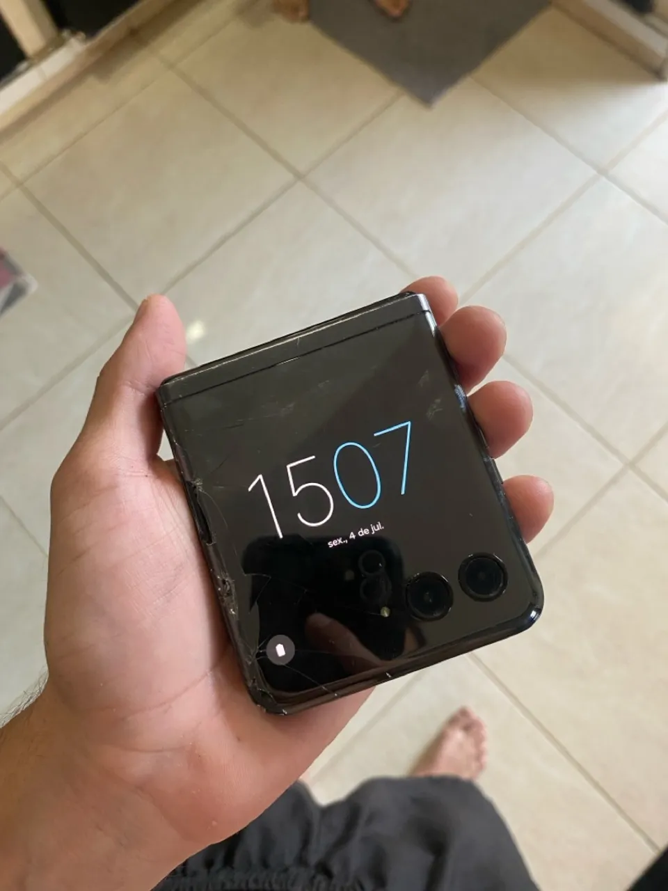 Motorola RAZR FLIP defeito