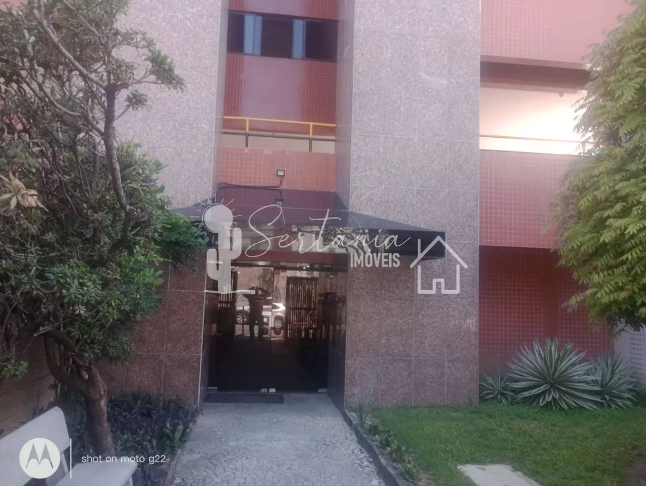 Sala para Locação com excelente localização no Empresarial Cervantes - Foto 2