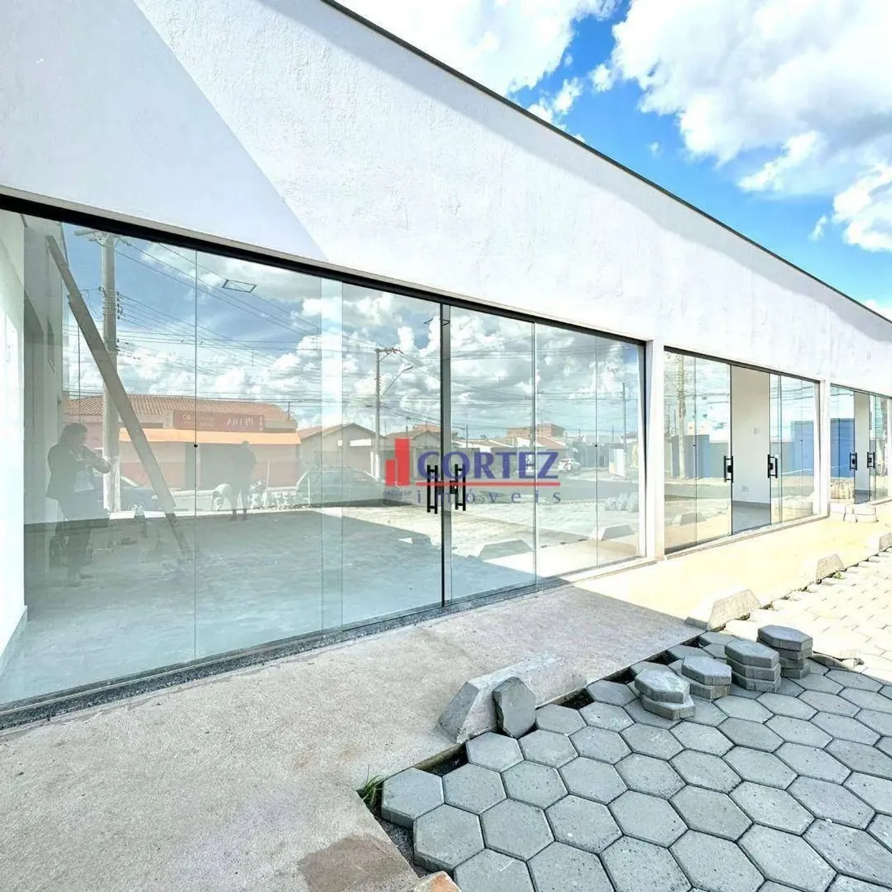 Sala para alugar em galeria, 37 m² por R$ 1.500/mês - Jardim Cherveson - Rio Claro/SP