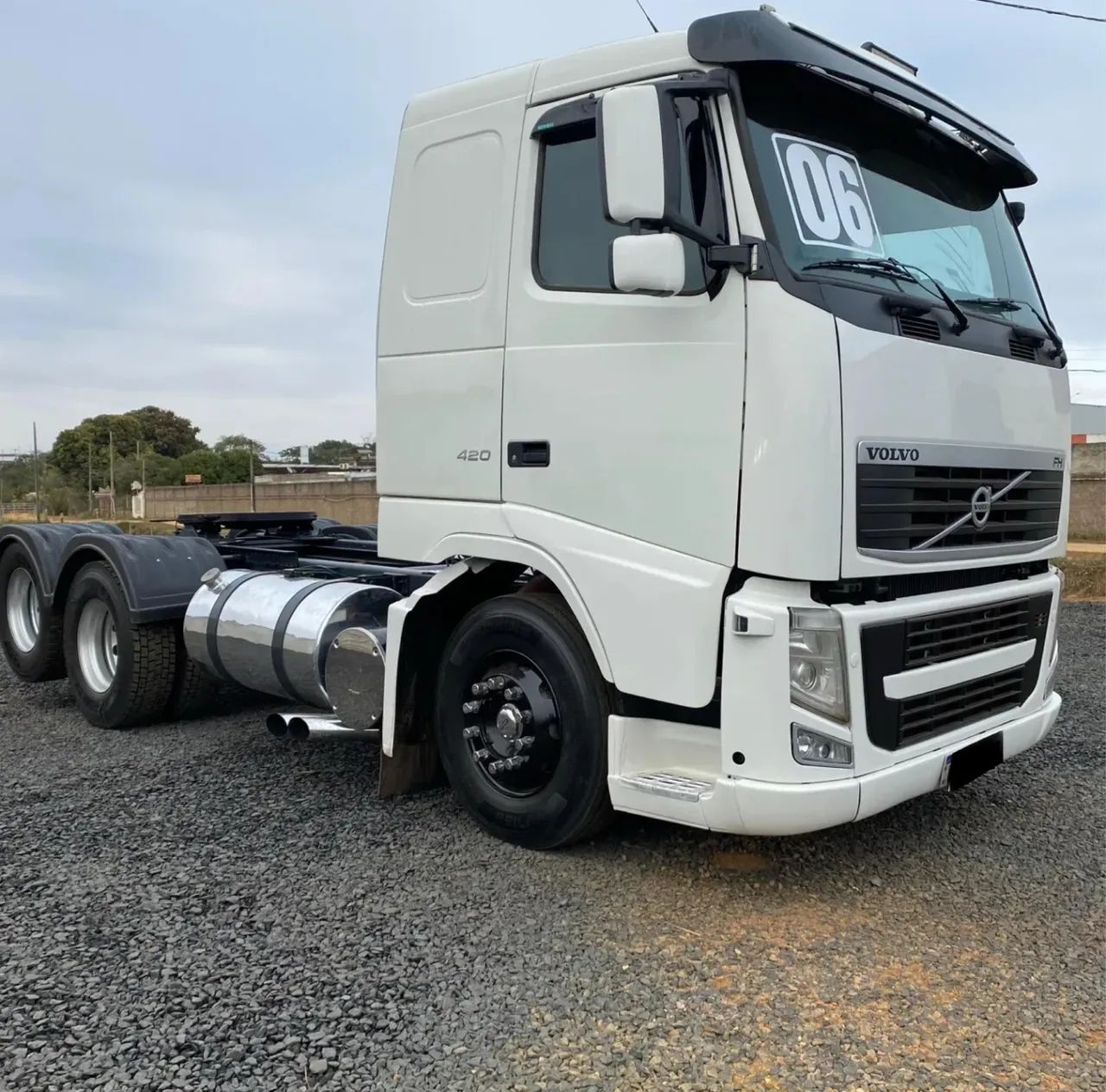 Volvo FH 420  6x2  Ano 2006 - Foto 6