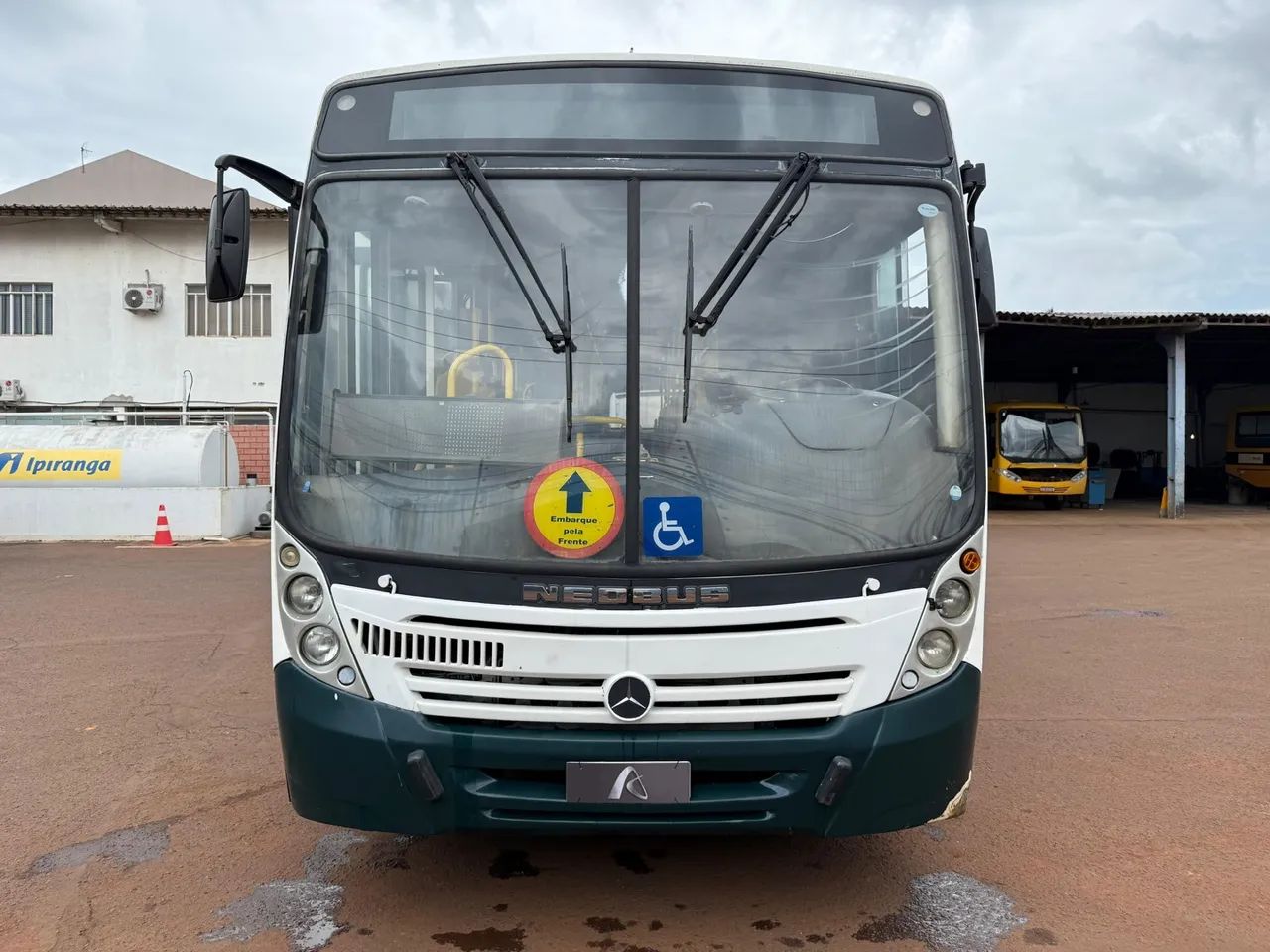 Ônibus escolar Mercedes-Benz ano 2012 com 39 lugares em cascavel,PR - Foto 5