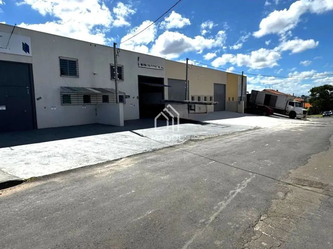 BARRACAO 01 MEDINDO 200M² PARA LOCAÇÃO NO BAIRRO NEVES - Foto 2