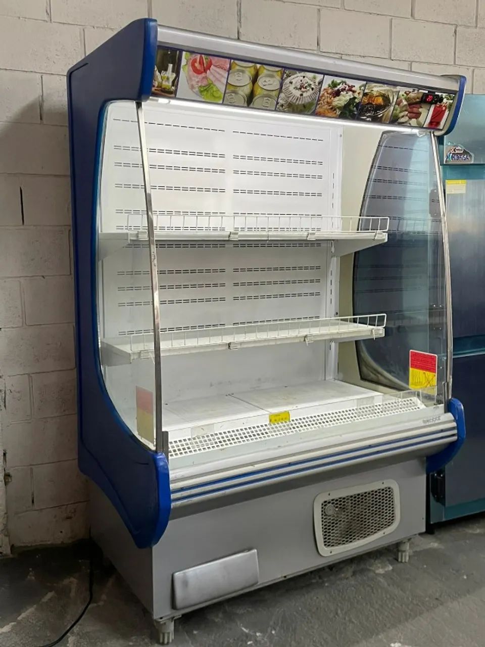 Vitrine refrigerada hortifruti aberta semi nova 1,30m Gelopar (Ester) - Foto 2